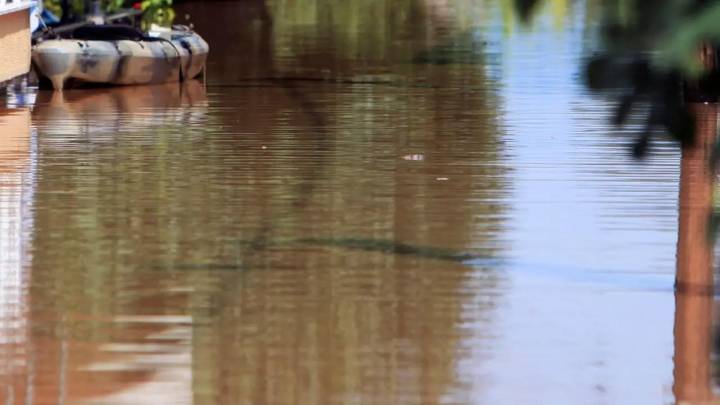 Typhoon Ragasa batters Hong Kong, southern China with intense rain