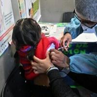 One in six US parents rejecting standard vaccine schedule: poll