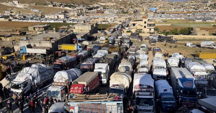 850,000 Syrian refugees have returned home since Assad's fall, UN says