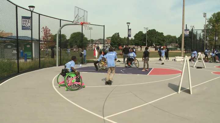 Milwaukee Rec hosts annual Ultimate Sports Day for MPS students