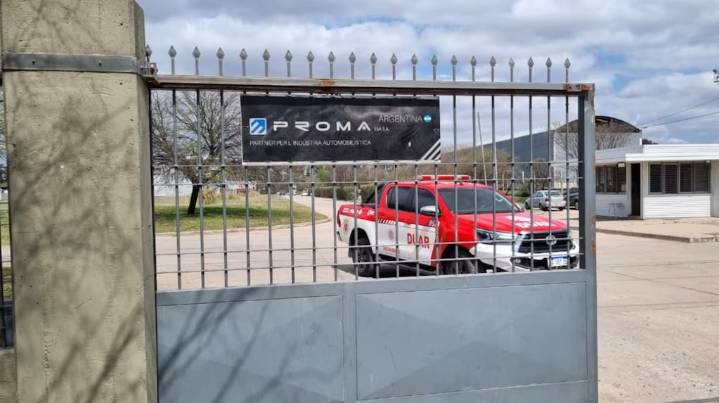 Grave accidente en Córdoba: un operario perdió un brazo tras la explosión de un aire acondicionado