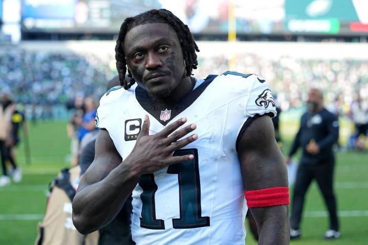 A.J. Brown shares cryptic post after quiet Eagles outing vs. Bucs