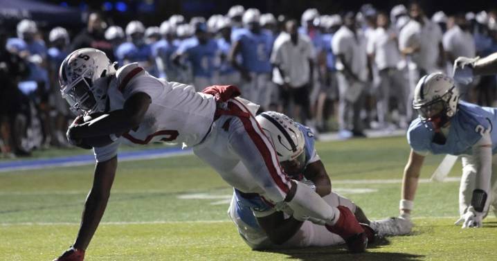 High school football: Week 5 area scores, leaders and highlights
