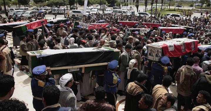 Israel news Houthis: Israel strikes Yemeni port of Hodeida