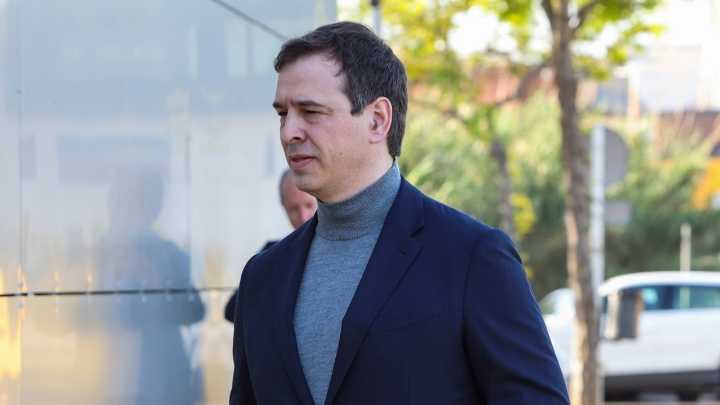 La Audiencia de Badajoz respalda a la jueza y ve "indicios suficientes" para sentar al hermano de Pedro Sánchez en el banquillo