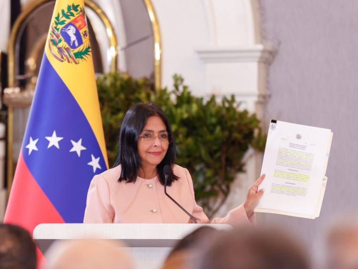 Delcy Rodríguez: decreto de conmoción exterior ya está firmado