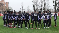 Los jóvenes que han "llamado la atención" de Fernando Ortiz en Colo Colo y la fuerte advertencia del DT a sus jugadores