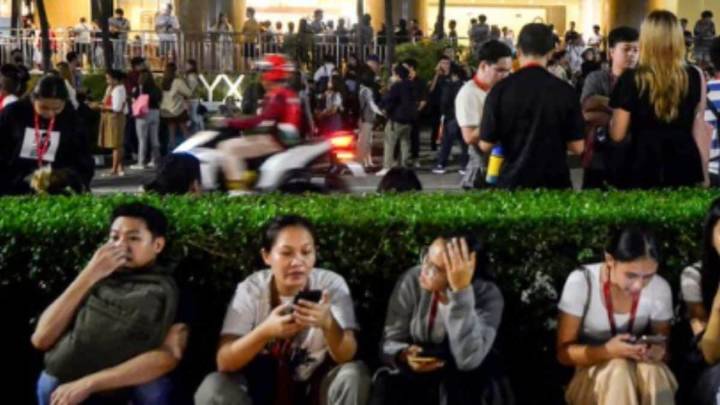 At Least 22 Killed After 6.9 Magnitude Earthquake Shakes Central Philippines