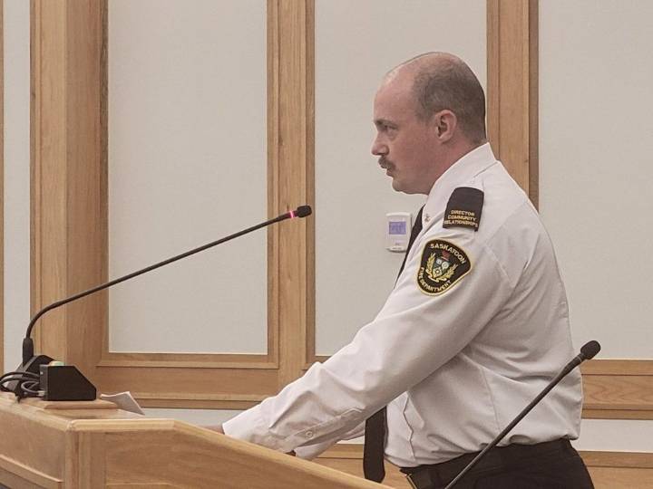 Committee ponders Indigenous peacekeepers' role on city buses, downtown