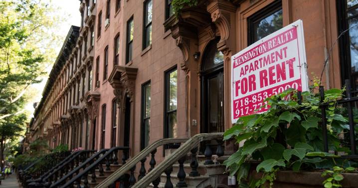 Feds accuse Zillow of paying rival Redfin $100 million to "stop competing"