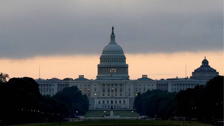 US August Deficit Falls to $345 Billion as Tariff Revenues Rise