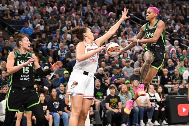 Lynx defense brings home Game 1 victory over Phoenix
