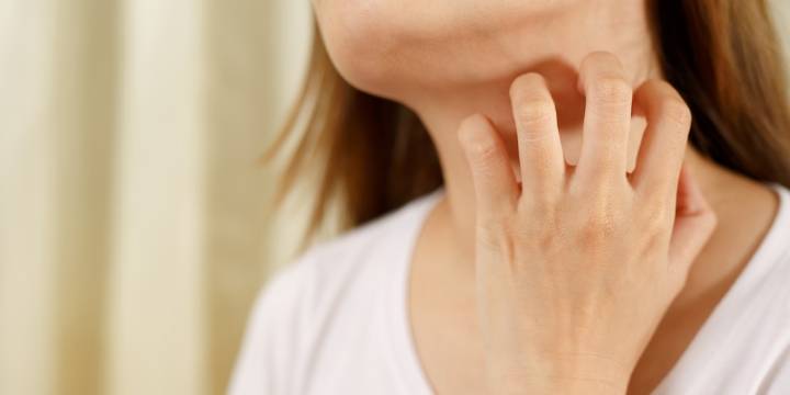 ¿Por qué te pica todo el cuerpo? Dermatóloga de Harvard explica las razones, causas y síntomas