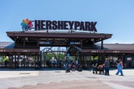 Lost boy wandering elevated monorail line in Hersheypark is saved by another parkgoer