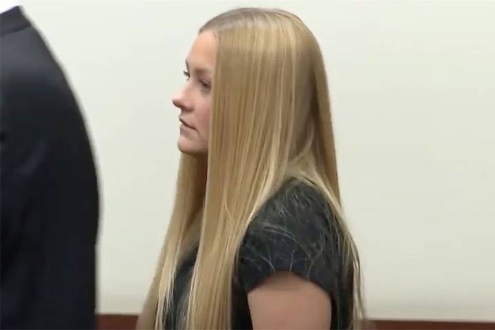 Kentucky Cheerleader Laken Snelling Supported During Court Hearing Over Dead Baby