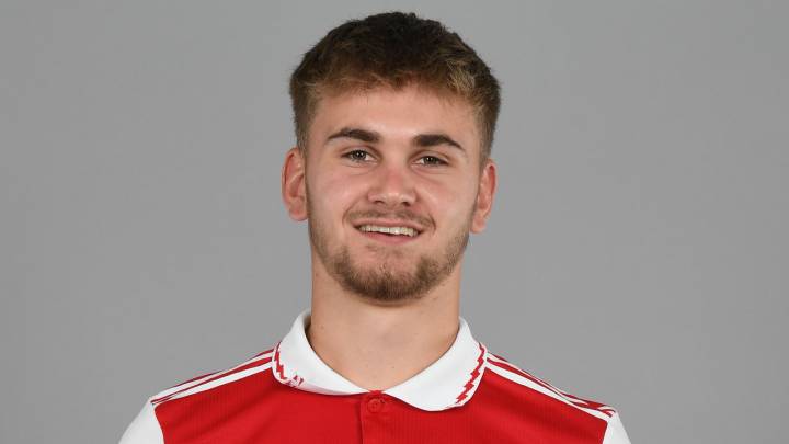 Billy Vigar: Former Arsenal striker dies aged 21 after suffering 'significant brain injury' playing for Chichester City