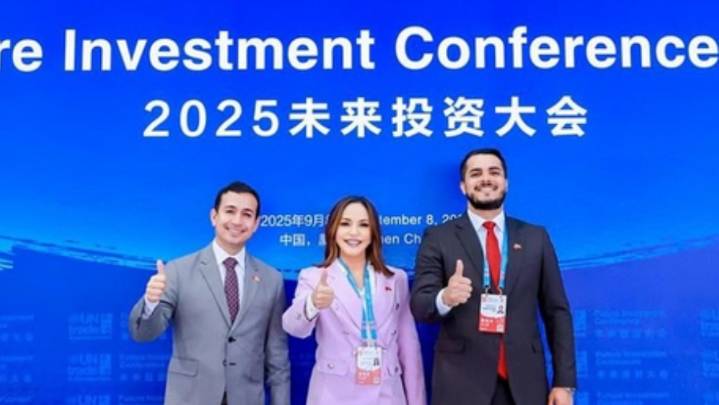 Venezuela impulsa lazos comerciales con China en la 25.ª Feria Internacional de Inversión y Comercio de China