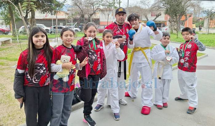 Taller Municipal de Karate de Catemu deslumbra en torneo regional en La Calera