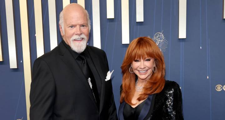 Reba McEntire & Rex Linn Confirm Engagement at Emmys 2025! | 2025 Emmy Awards, Emmy Awards, Engaged, Reba McEntire, Rex Linn