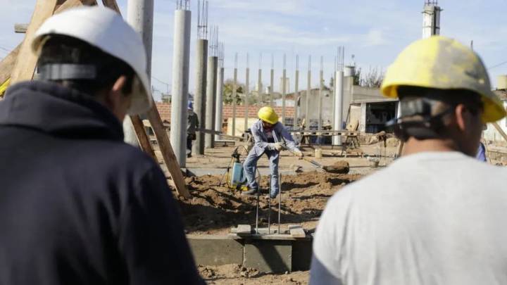 La construcción privada naufraga en Tucumán afectada por la falta de crédito y la fuerte presión fiscal