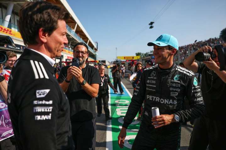 Nico Rosberg: George Russell could be giving Toto Wolff a taste of his own medicine amid contract talks