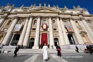 Papa León XIV canoniza al primer santo millenial