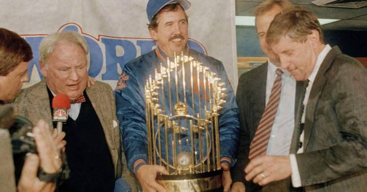 Former MLB player and manager Davey Johnson does at 82