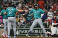 Mariners near AL West title after sweeping Astros