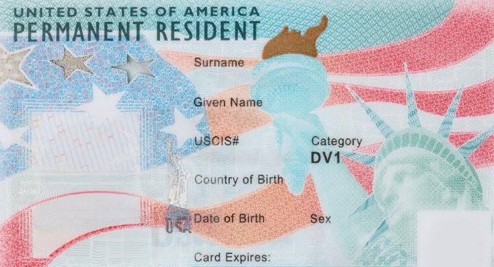 Departamento de Estado anuncia cambios que aceleran trámites de Green Card