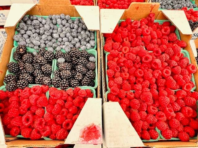 LFP Farmers Market Sunday 10am
