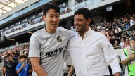 Carlos Vela recibe emotivo tributo de LAFC por su legado histórico