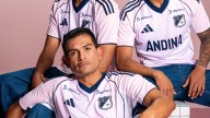 Millonarios y sus camisetas más curiosas en toda la historia: la nueva rosada entra a la lista