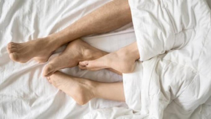 Estados Unidos registra su cifra más baja de relaciones sexuales, según un informe