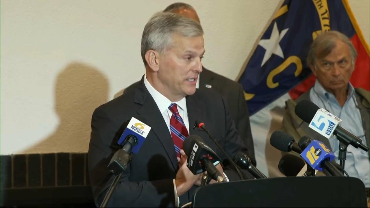 NC governor calls for red flag law in wake of coastal bar shootings