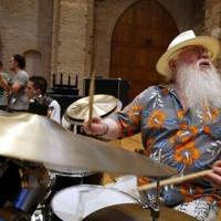 Brazilian jazz musician Hermeto Pascoal dies aged 89