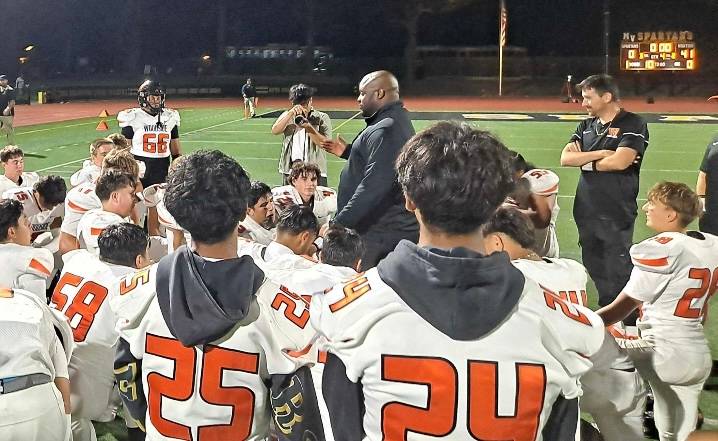 Woodside keeps good times, clock rolling with second straight shutout, blanking Mountain View at home