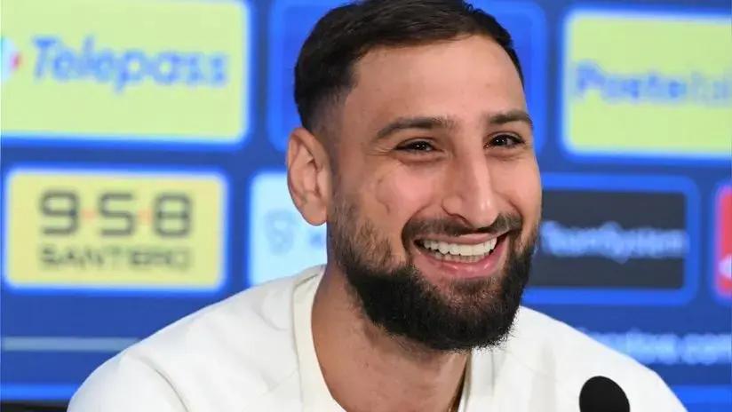 Gianluigi Donnarumma afirma que ser dirigido por Guardiola en Manchester City ayudará a mejorar su nivel