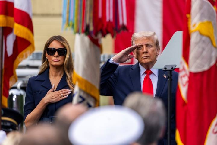 Trump recuerda a las víctimas del 11S con un acto solemne en el Pentágono