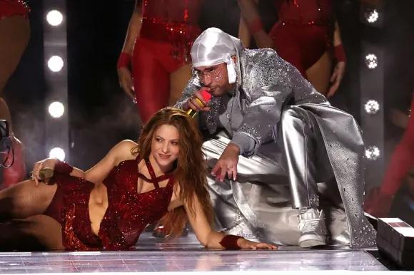 Bad Bunny protagonizará el show musical del Super Bowl
