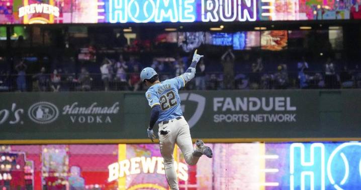 Brewers become first MLB team to clinch playoff spot this season
