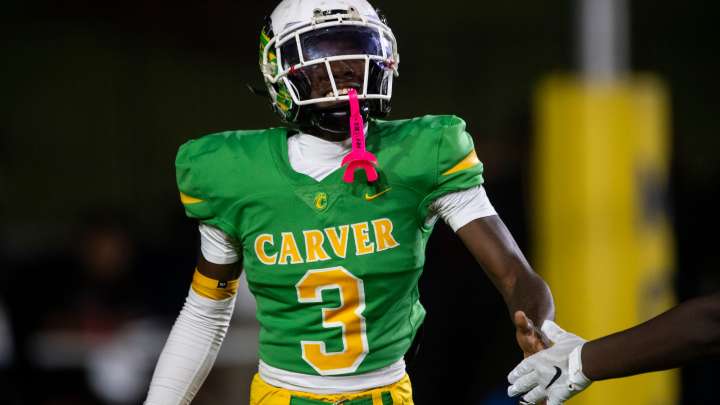 Crumpton’s confidence fuels Carver’s 50-28 victory over Dothan