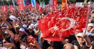 Thousands Rally in Ankara to Demand Resignation of Turkish Strongman Erdogan