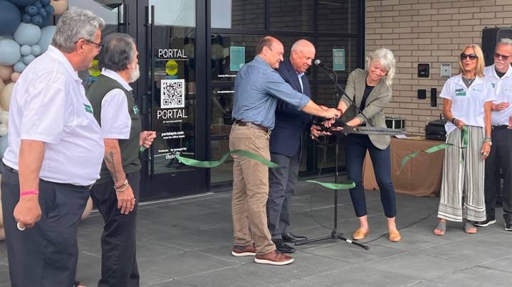 Eugene opens second housing complex in Downtown…