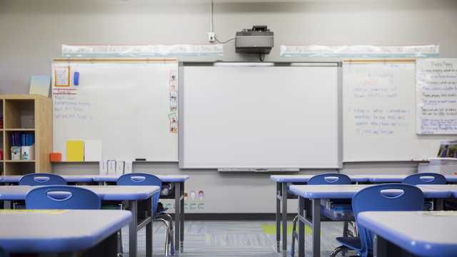 Senate hearing to address declining student performance in math, reading