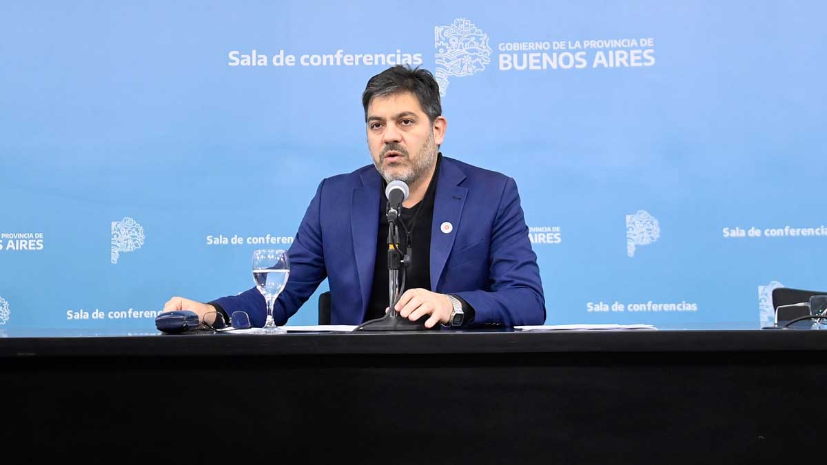Carlos Bianco destacó la normalidad y el carácter histórico de las elecciones bonaerenses