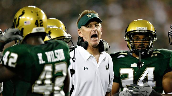Jim Leavitt won’t attend USF Hall of Fame event but will be inducted