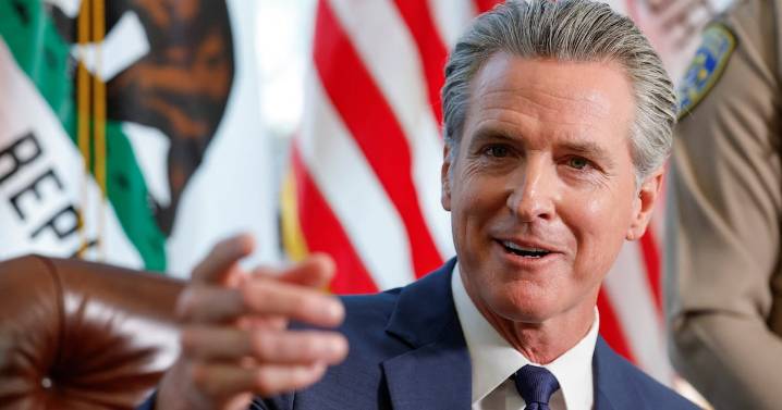 Gavin Newsom Declares AI Bot ‘Smarter’ Than White House