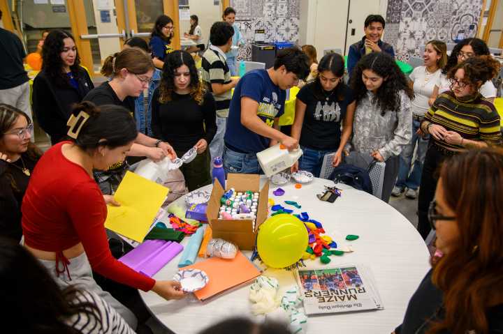 La Casa hosts piñata-making event to celebrate Latine Heritage Month