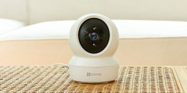 Una web ofrecía videos pornográficos robados de más de 2.000 de cámaras de vigilancia de hogares