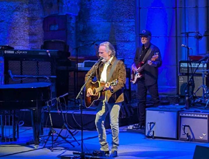 Review: Legendary rock star is still in peak form during Bay Area show